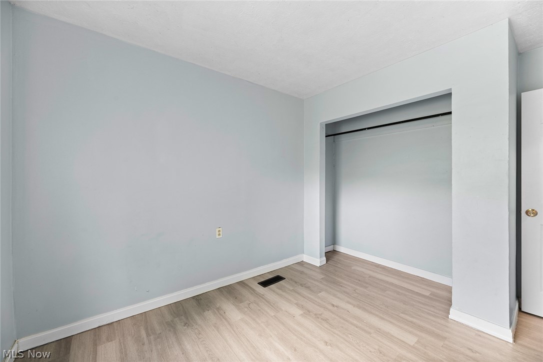 2045-2047 20th Street SW Akron OH 44314