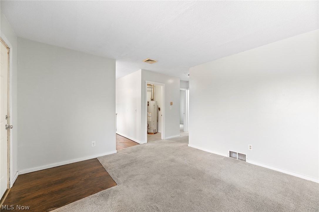 2045-2047 20th Street SW Akron OH 44314
