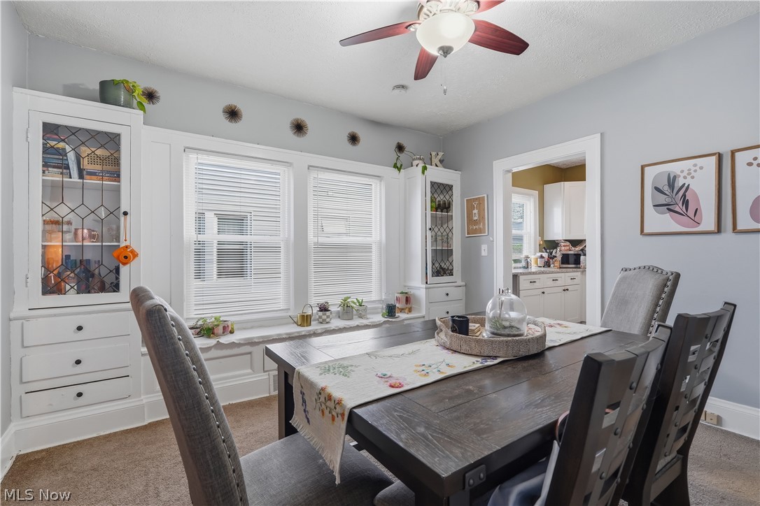 2095 Chesterland Avenue Lakewood OH 44107