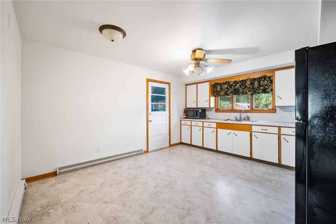 4325 Birchwood Avenue Louisville OH 44641