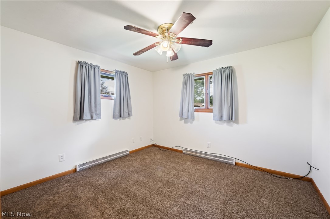 4325 Birchwood Avenue Louisville OH 44641