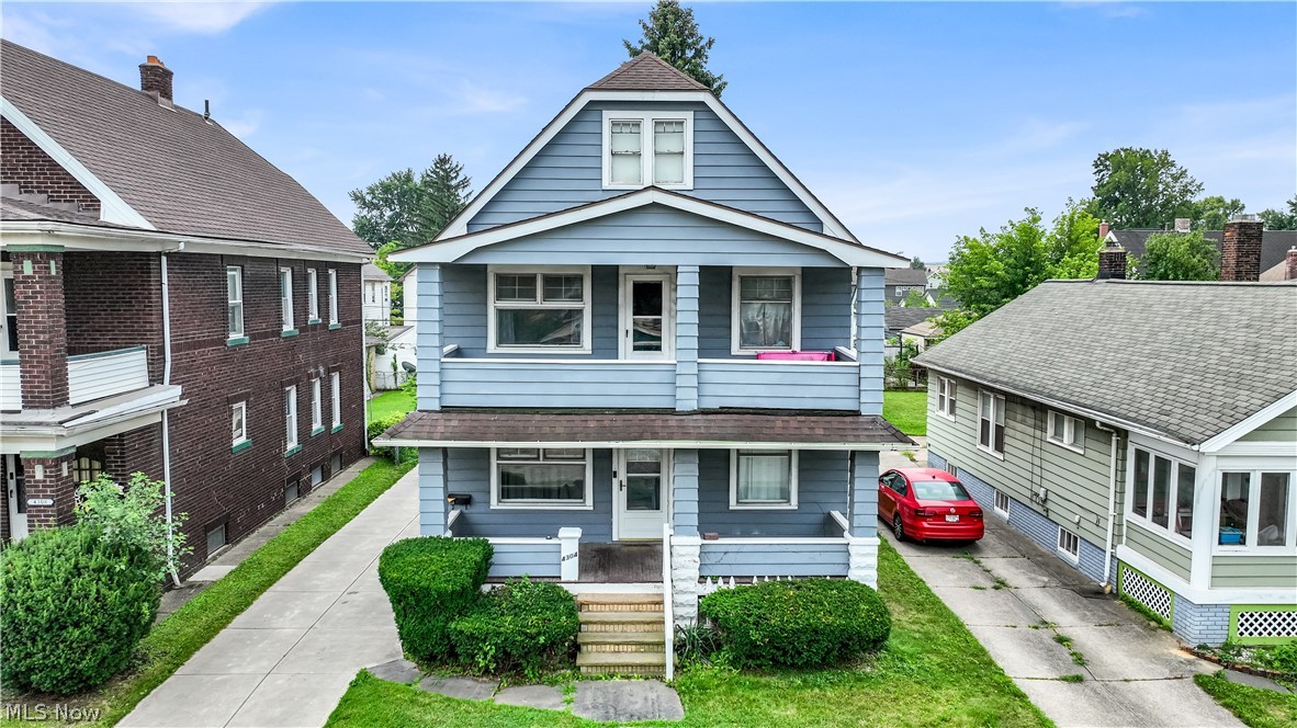 4304 Beta Avenue Newburgh Heights OH 44105