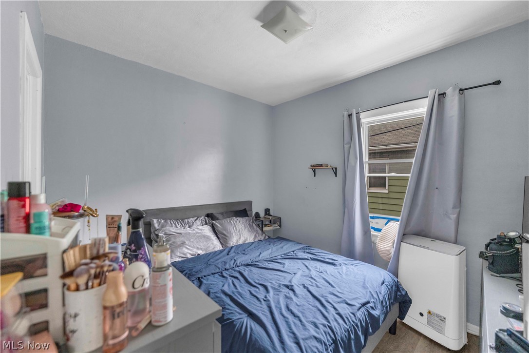 4304 Beta Avenue Newburgh Heights OH 44105