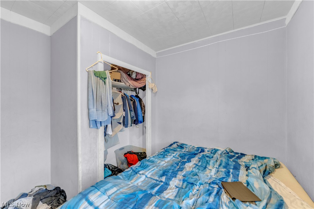 4304 Beta Avenue Newburgh Heights OH 44105