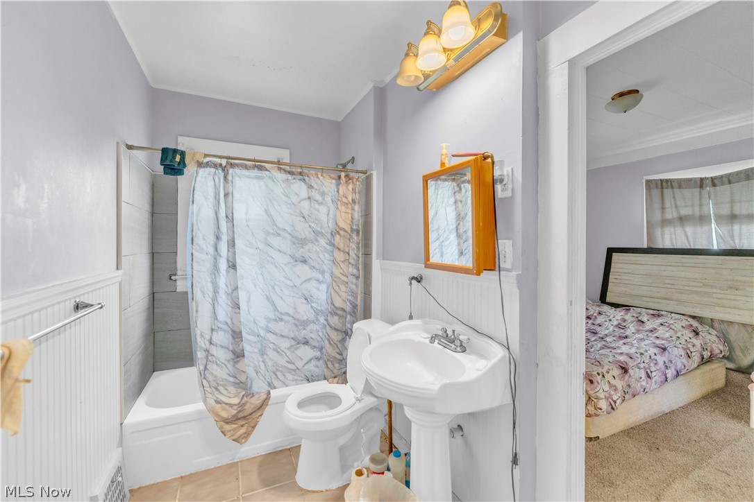 4304 Beta Avenue Newburgh Heights OH 44105