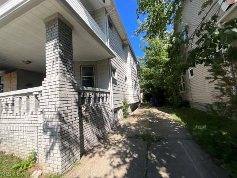 3363 E 134th Street Cleveland OH 44120