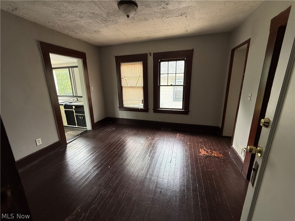 1605 Ford Avenue Youngstown OH 44504