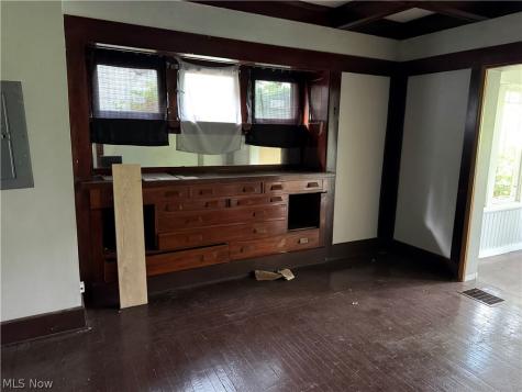 1605 Ford Avenue Youngstown OH 44504