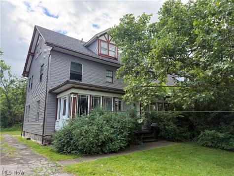 1605 Ford Avenue Youngstown OH 44504