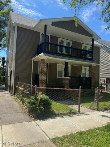 13704 Deise Avenue Cleveland OH 44110