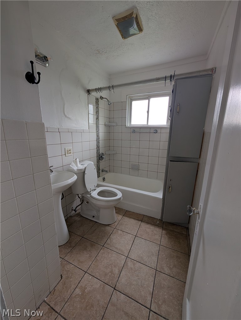 475 E 146th Street Cleveland OH 44110