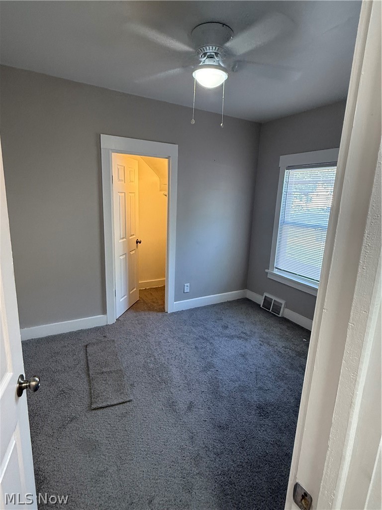 11824 Honeydale Avenue Cleveland OH 44120