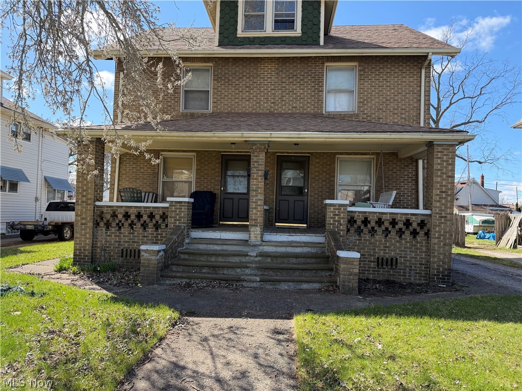 2228 E 30th Street Lorain OH 44055
