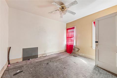 3526 E 146th Street Cleveland OH 44120