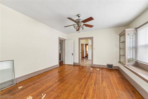 3526 E 146th Street Cleveland OH 44120