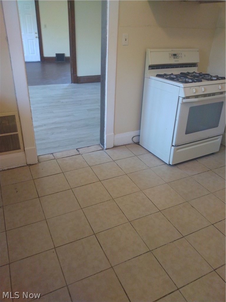 1701 Ohio Avenue Youngstown OH 44504