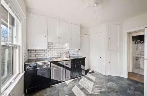 2609 Hampshire Road Cleveland Heights OH 44106