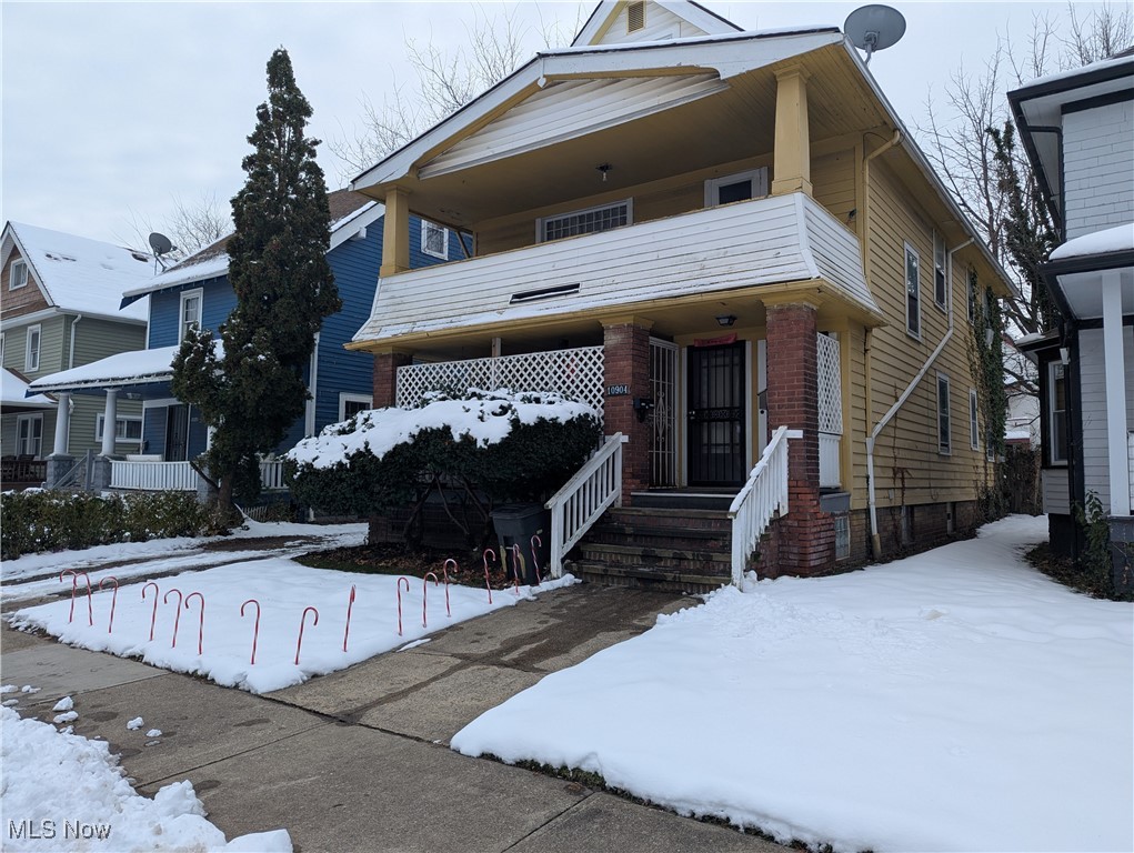 10904 Mount Overlook Cleveland OH 44104