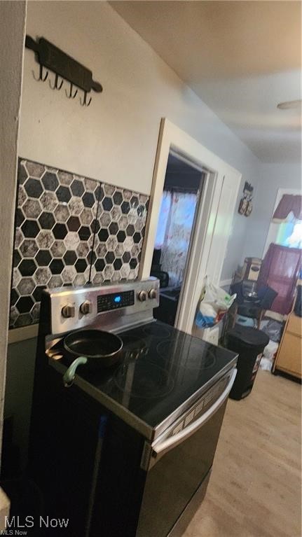 10904 Mount Overlook Cleveland OH 44104