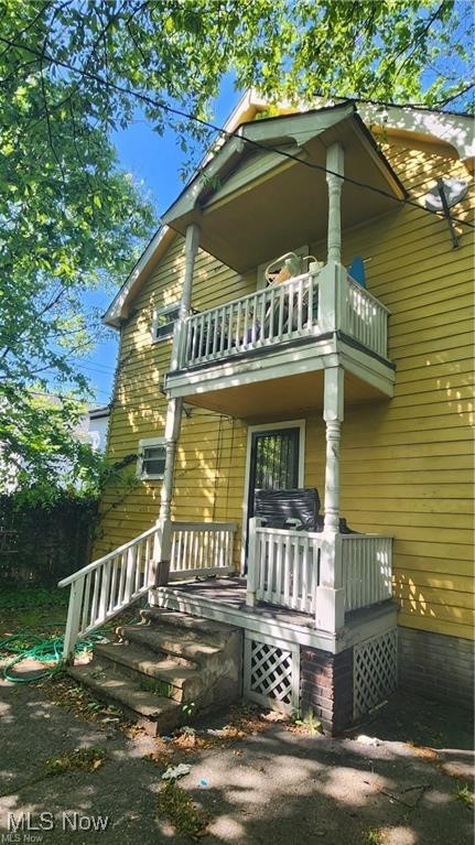 10904 Mount Overlook Cleveland OH 44104