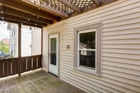 4392 W 47th Street Cleveland OH 44144