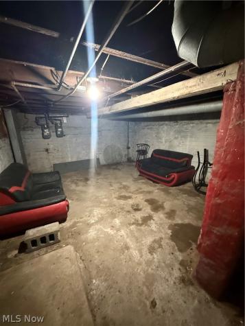 3437 E 69th Street Cleveland OH 44127