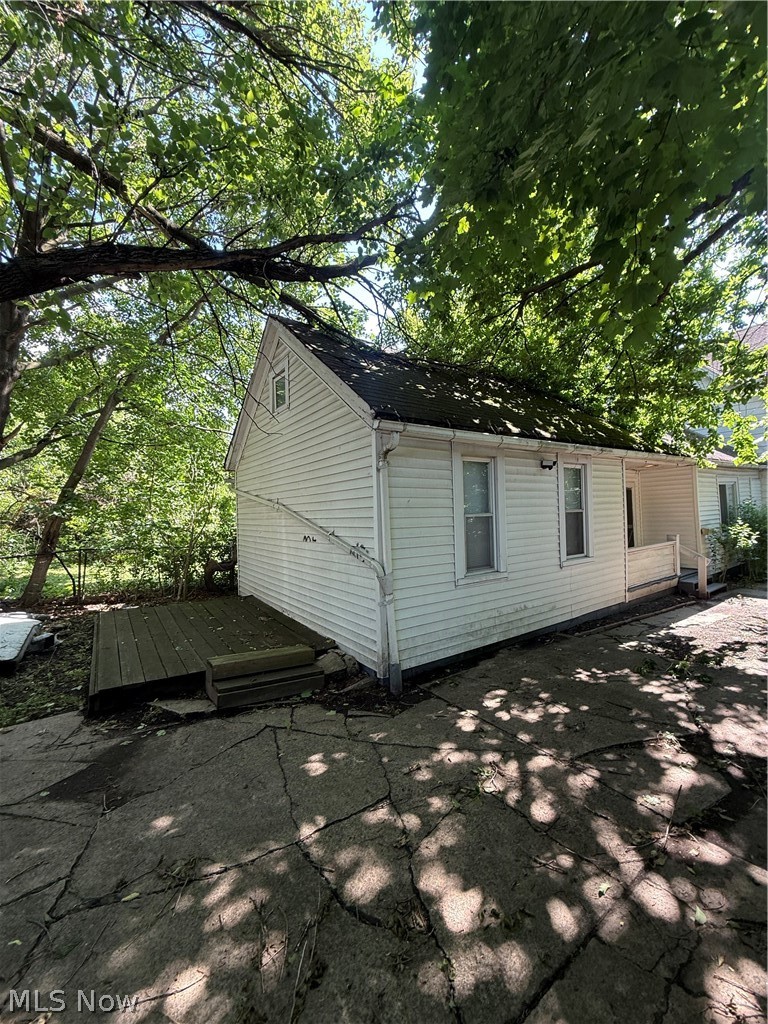 3437 E 69th Street Cleveland OH 44127