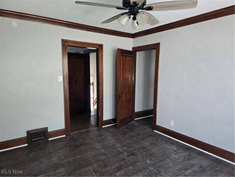 14512 Granger Road Maple Heights OH 44137