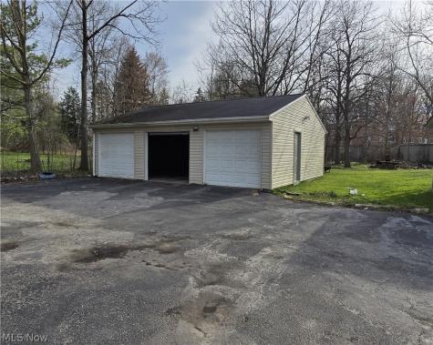 14512 Granger Road Maple Heights OH 44137