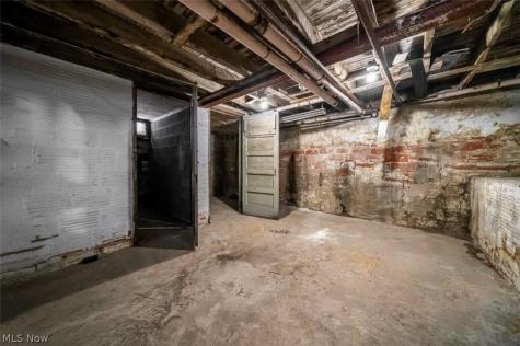 1161 Norwood Road Cleveland OH 44103