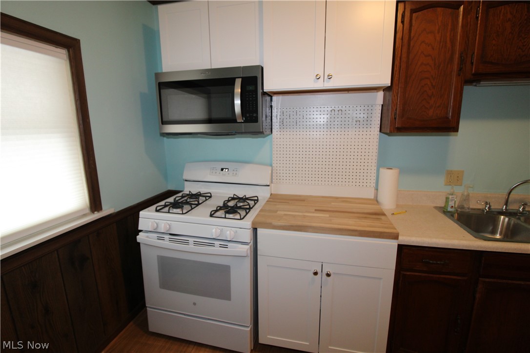 117 Monroe Street Port Clinton OH 43452