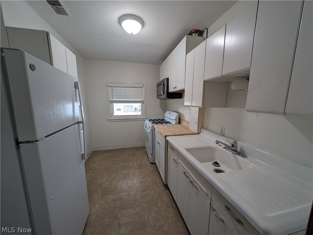 117 Monroe Street Port Clinton OH 43452