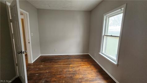 3904 W 37th Street Cleveland OH 44109