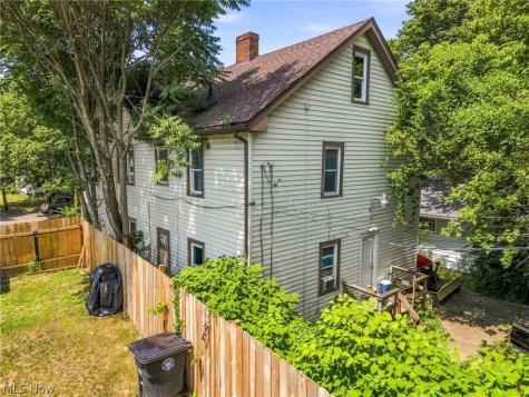 973 Berwin Street Akron OH 44310
