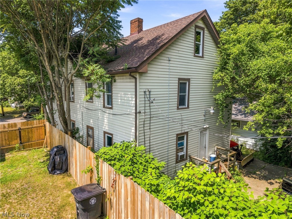 973 Berwin Street Akron OH 44310