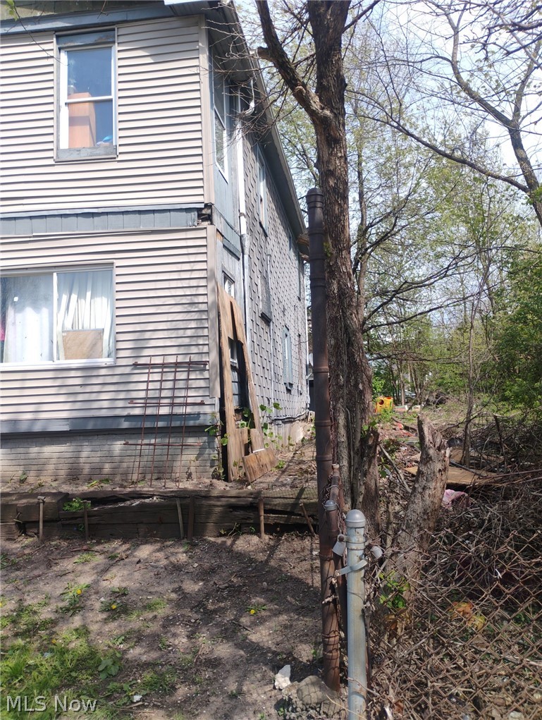 2621 E 111th Street Cleveland OH 44104