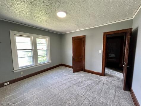 224-226 S Maple Street Akron OH 44302