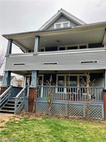 224-226 S Maple Street Akron OH 44302