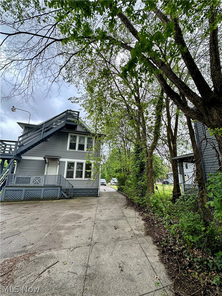 224-226 S Maple Street Akron OH 44302