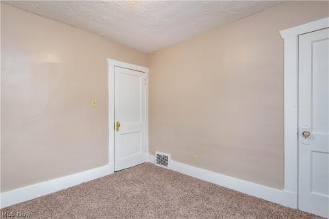 231 Windsor Street Akron OH 44306