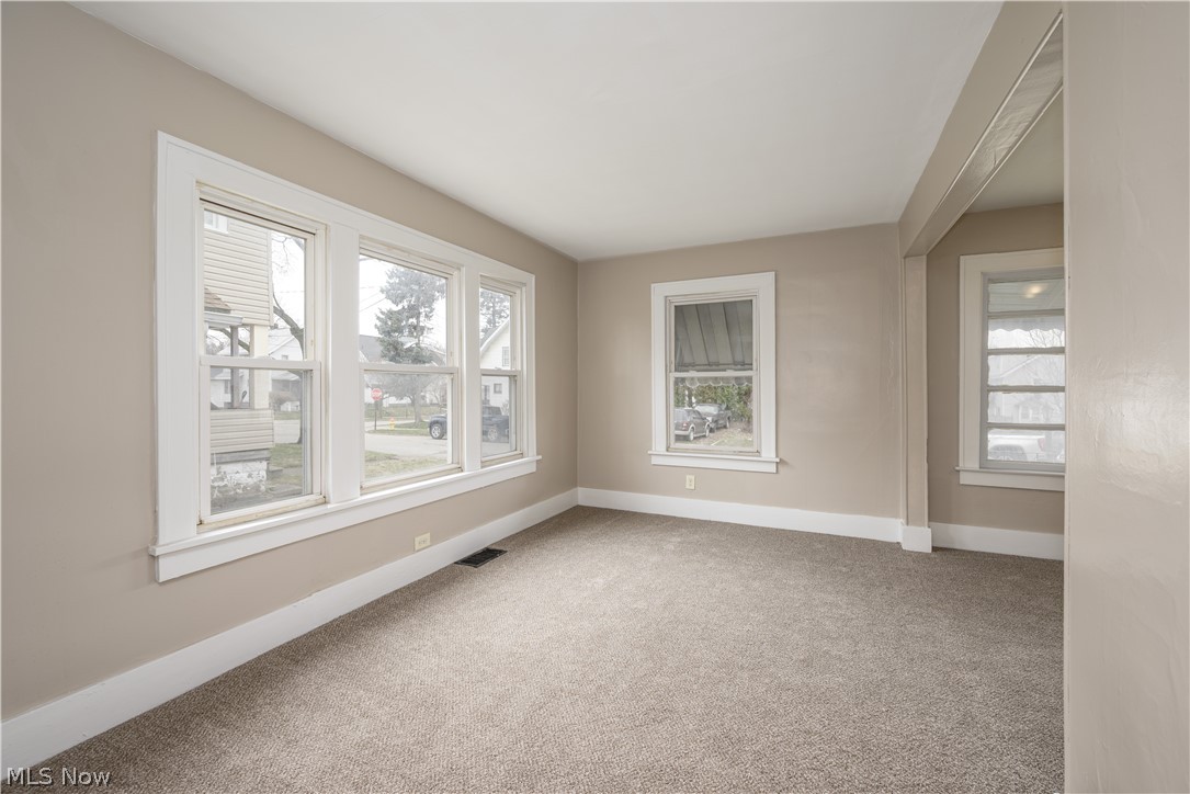 231 Windsor Street Akron OH 44306