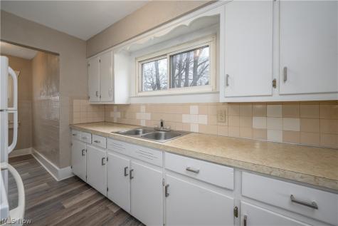 231 Windsor Street Akron OH 44306