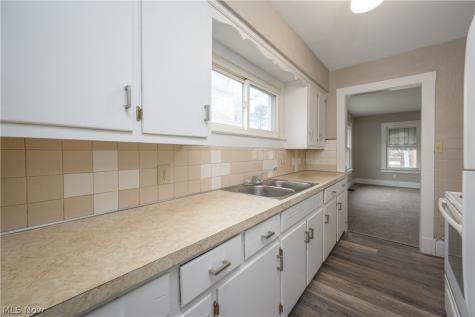 231 Windsor Street Akron OH 44306