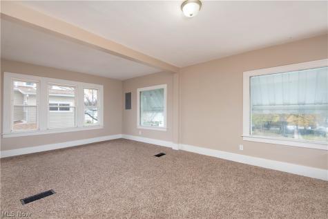 231 Windsor Street Akron OH 44306