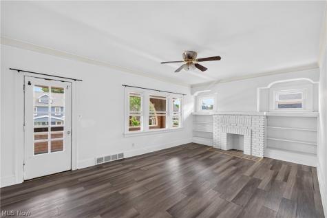 4720 E 85th Street Garfield Heights OH 44125
