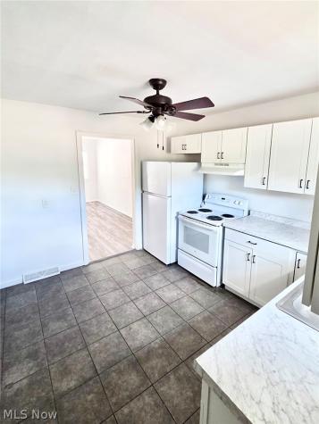 279-281 Cluster Avenue Akron OH 44305