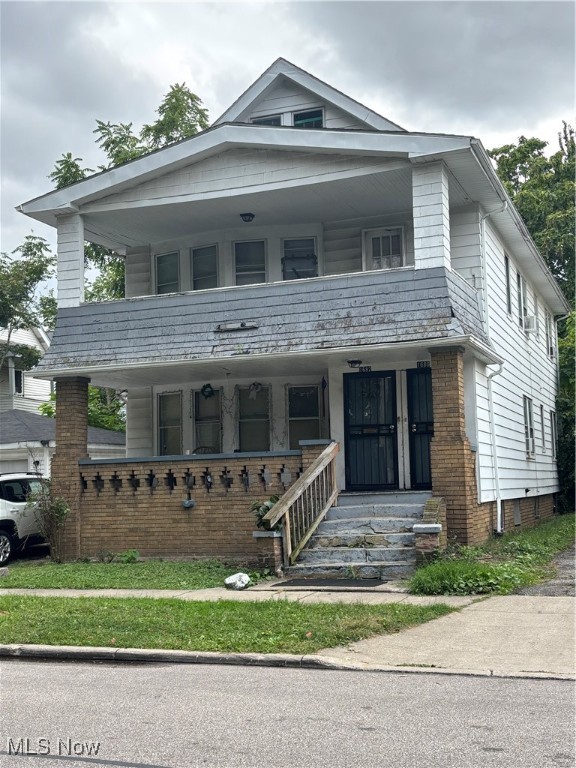 1682 Cliffview Road Cleveland OH 44112