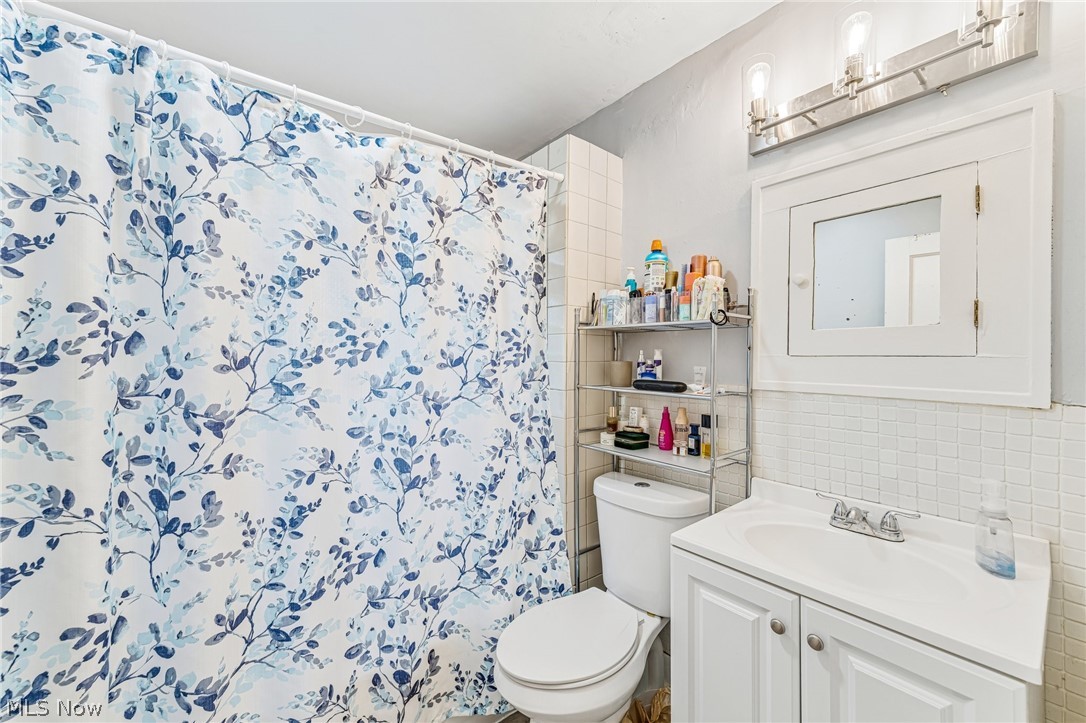 1609 Westwood Avenue Lakewood OH 44107