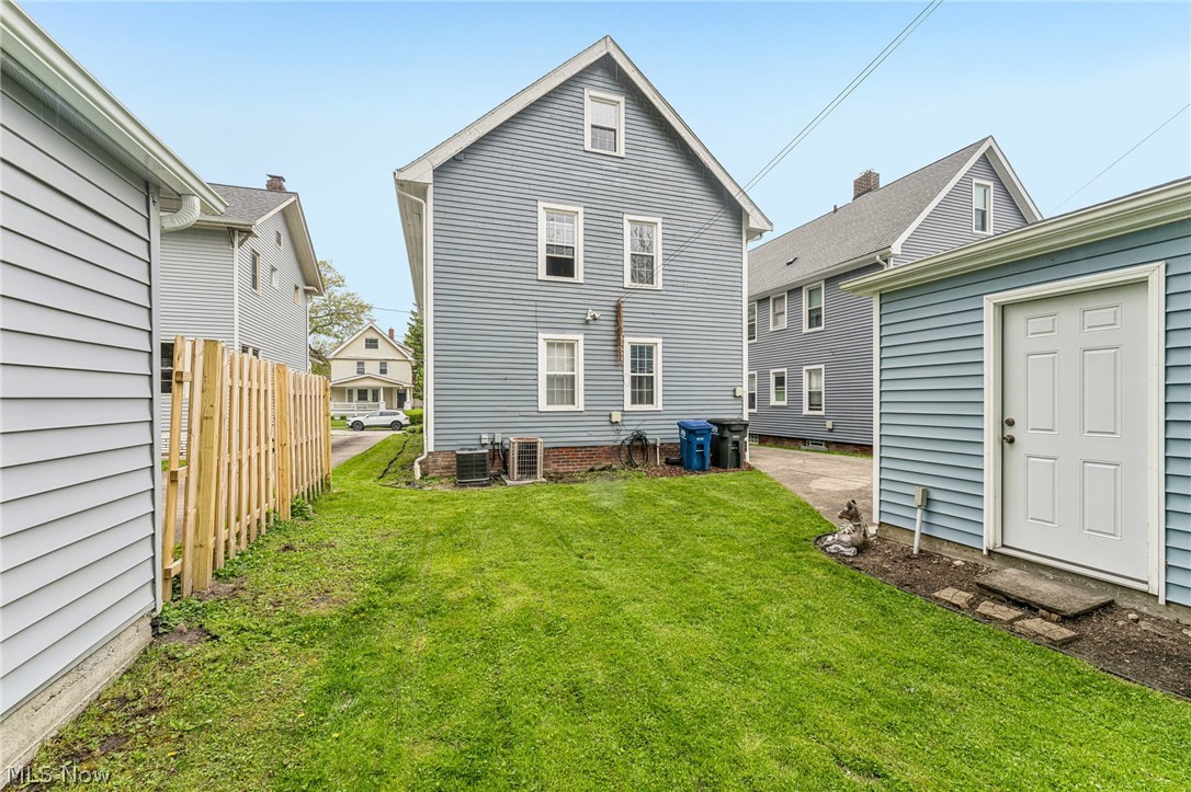 1609 Westwood Avenue Lakewood OH 44107