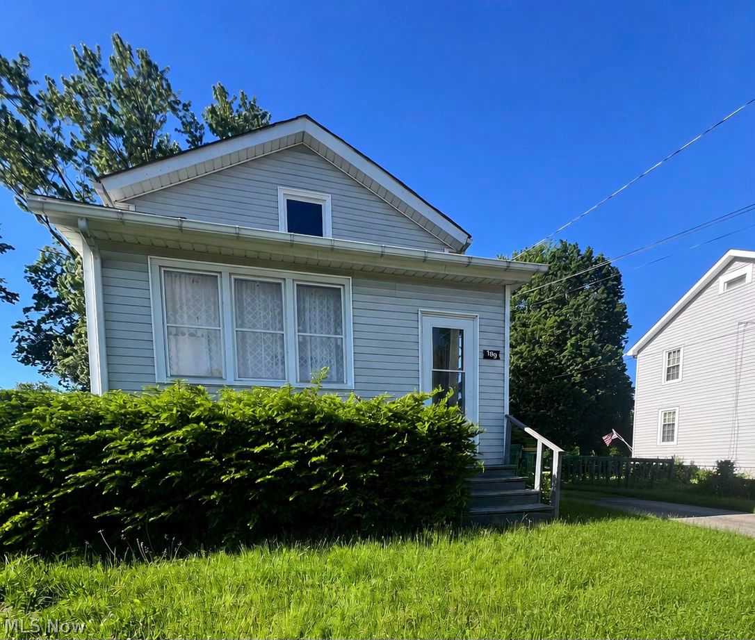 189 Vine Street Geneva OH 44041